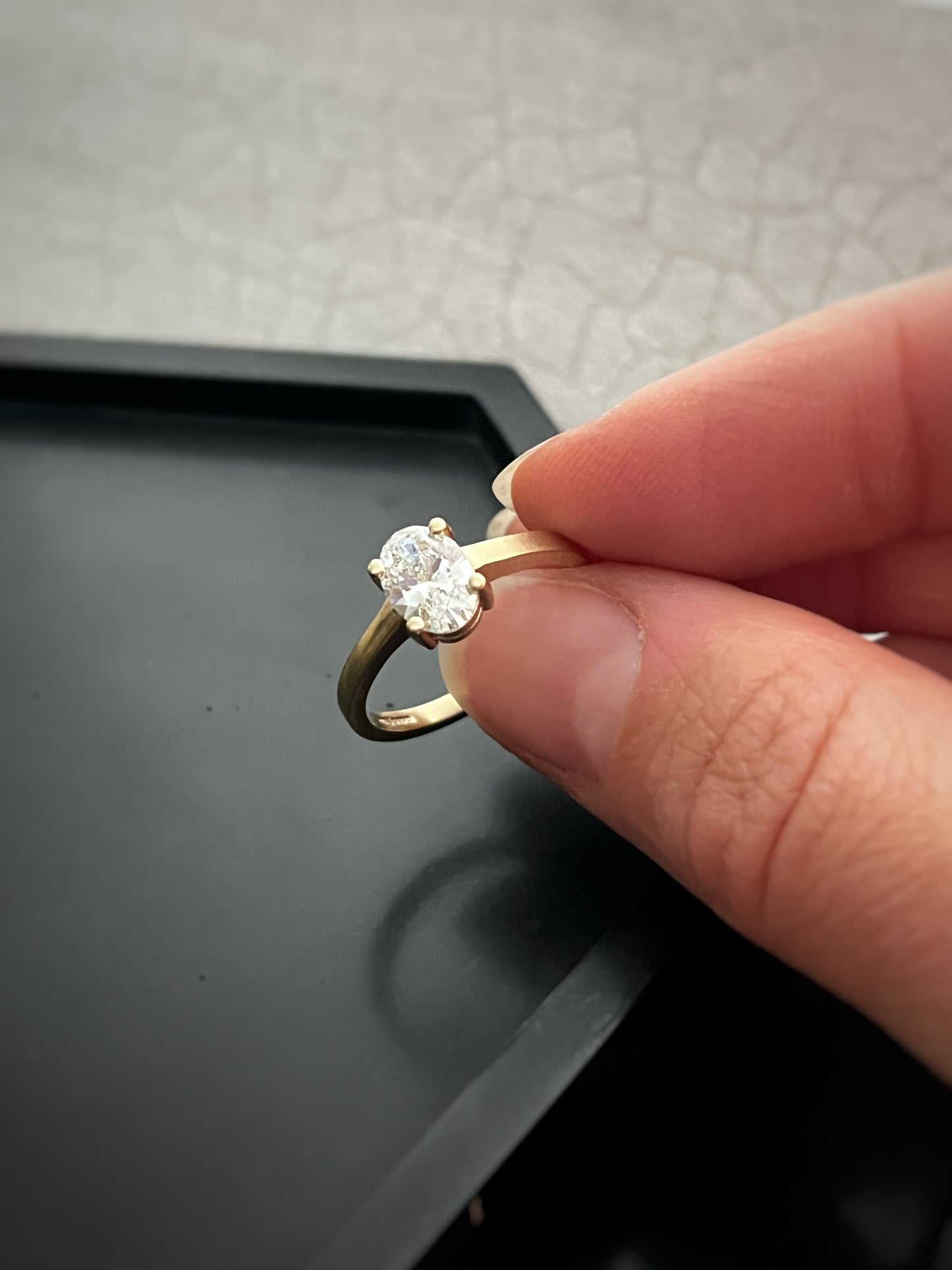 Solid gold 9ct yellow gold 1 carat oval lab grown diamond engagement ring