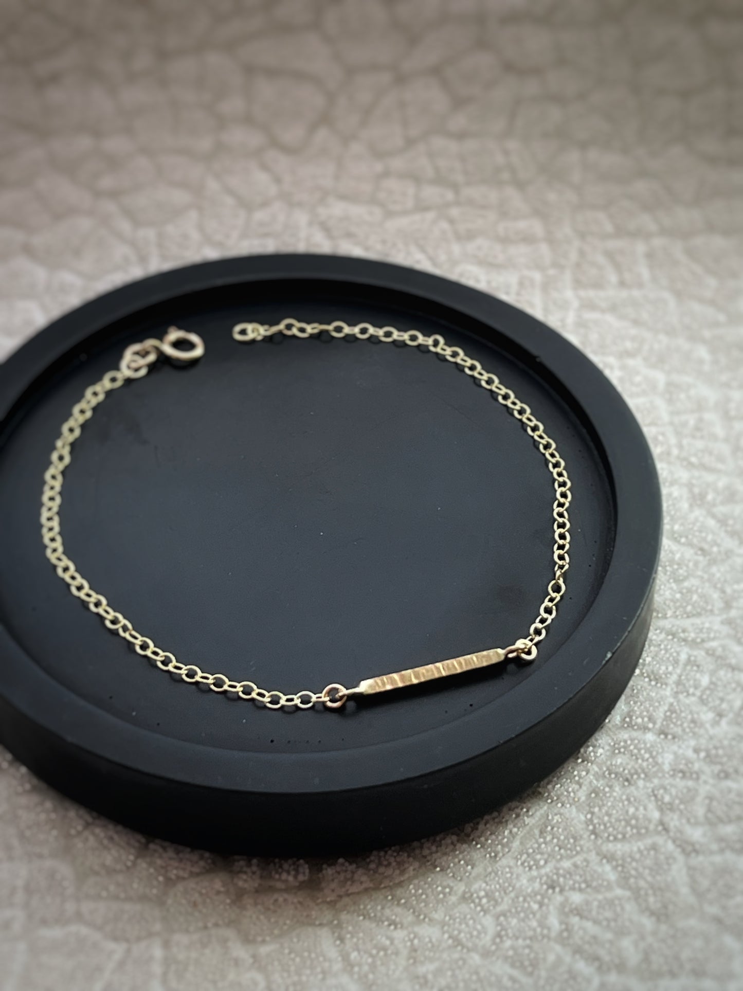 Solid 9ct gold hammered yellow gold bar bracelet- 7.5 Inches long