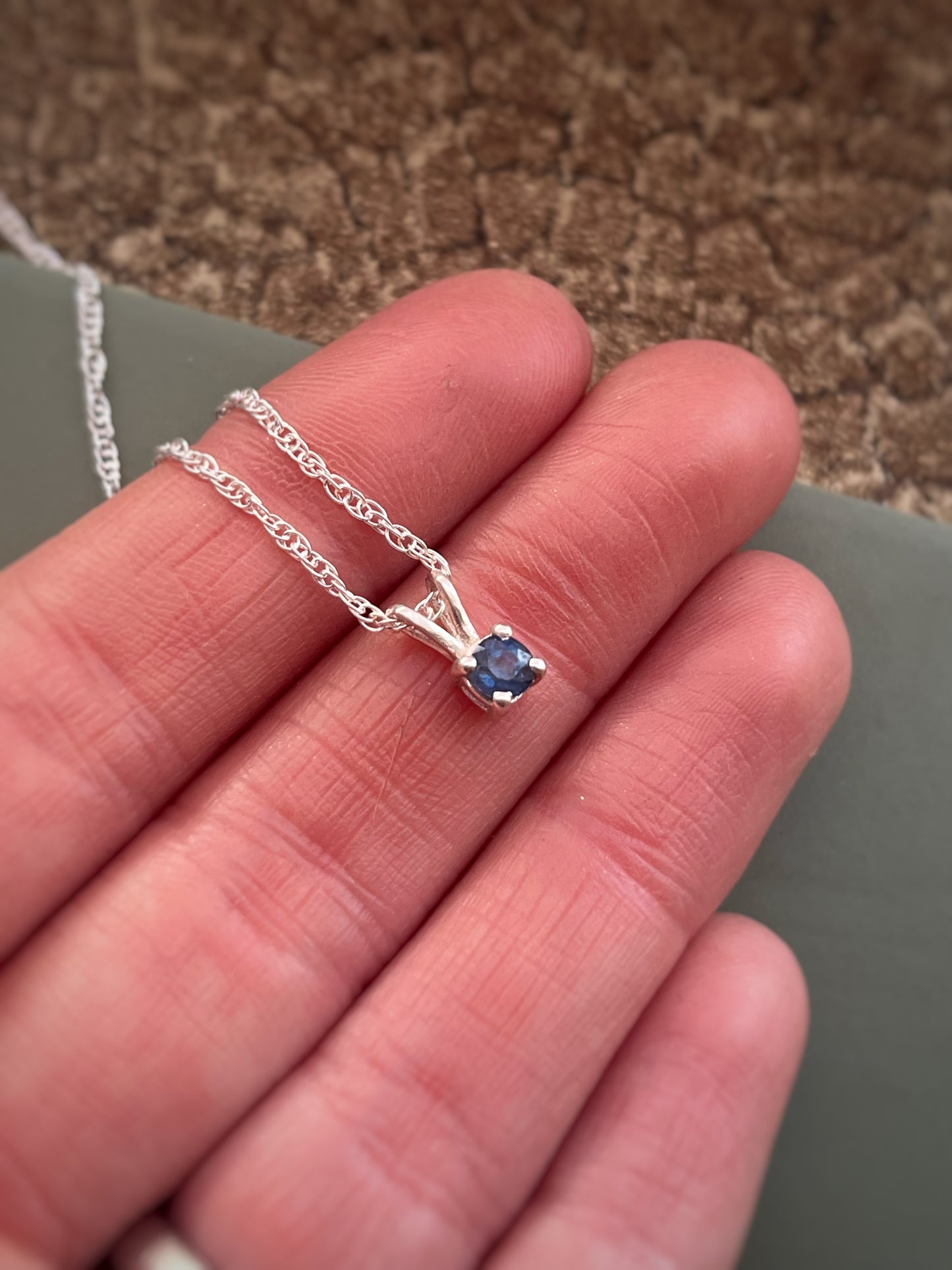 Blue Sapphire 4mm sterling silver pendant
