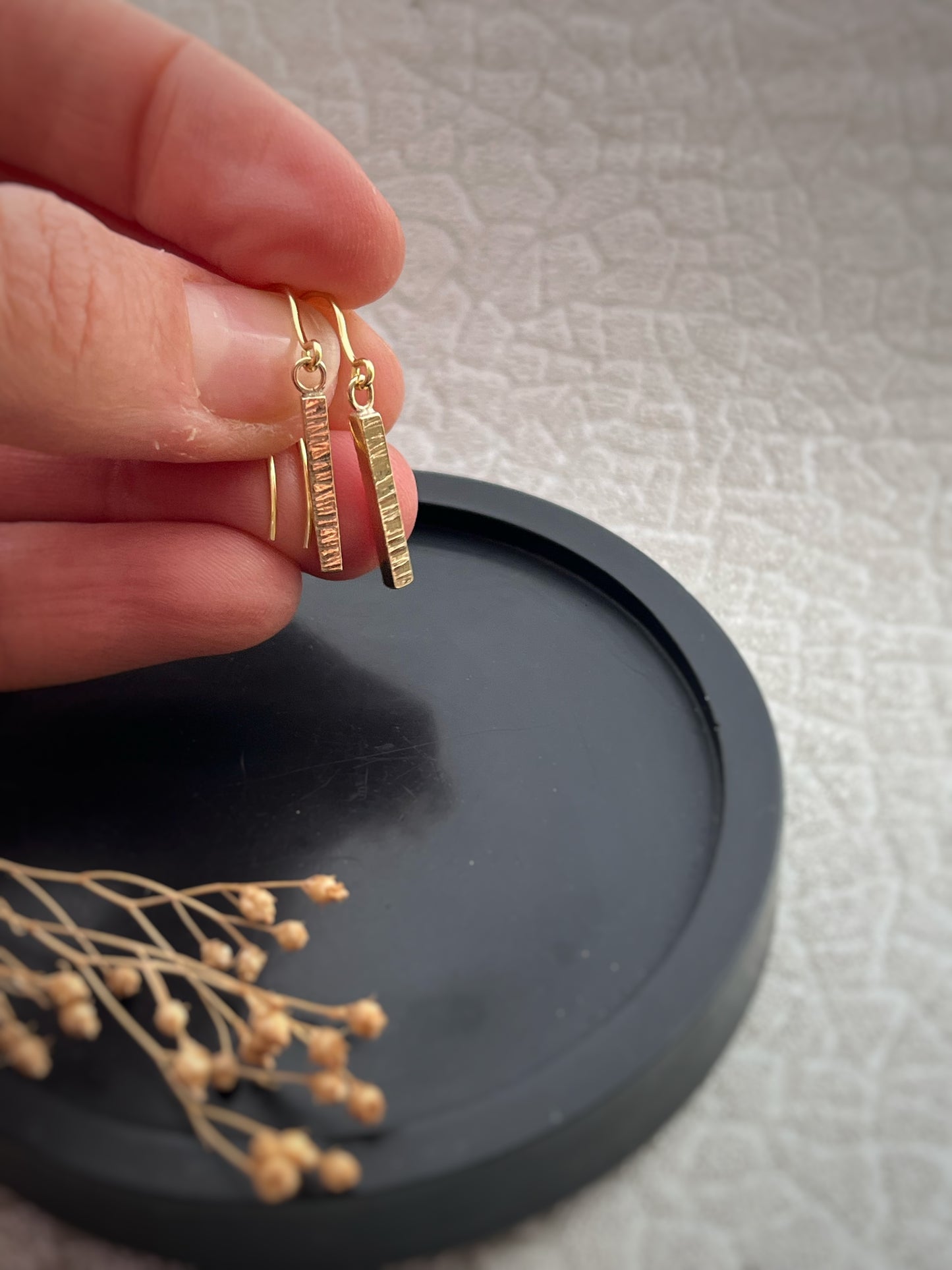 Solid 9ct gold hammered chunky tree bark textured rectangle dangly drop earrings