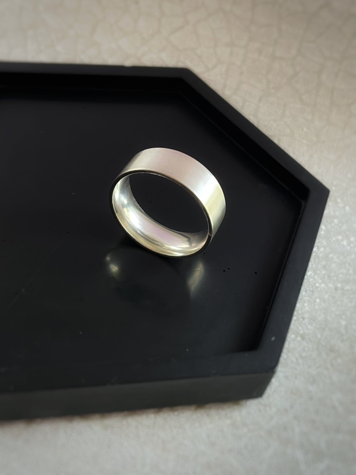 Solid 18ct White gold 8mm easy fit flat outside, domed inside simple plain modern  chunky heavy recycled gold band ring