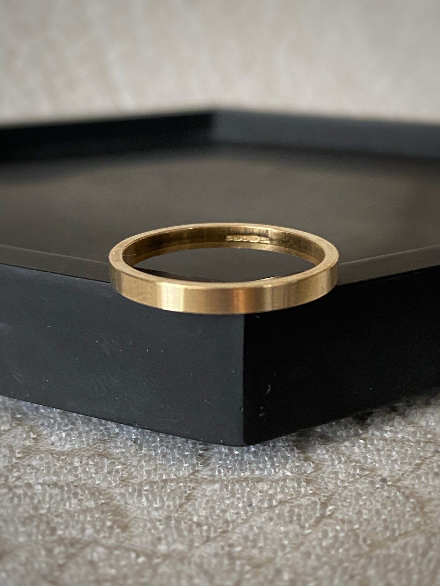 9ct yellow gold rings