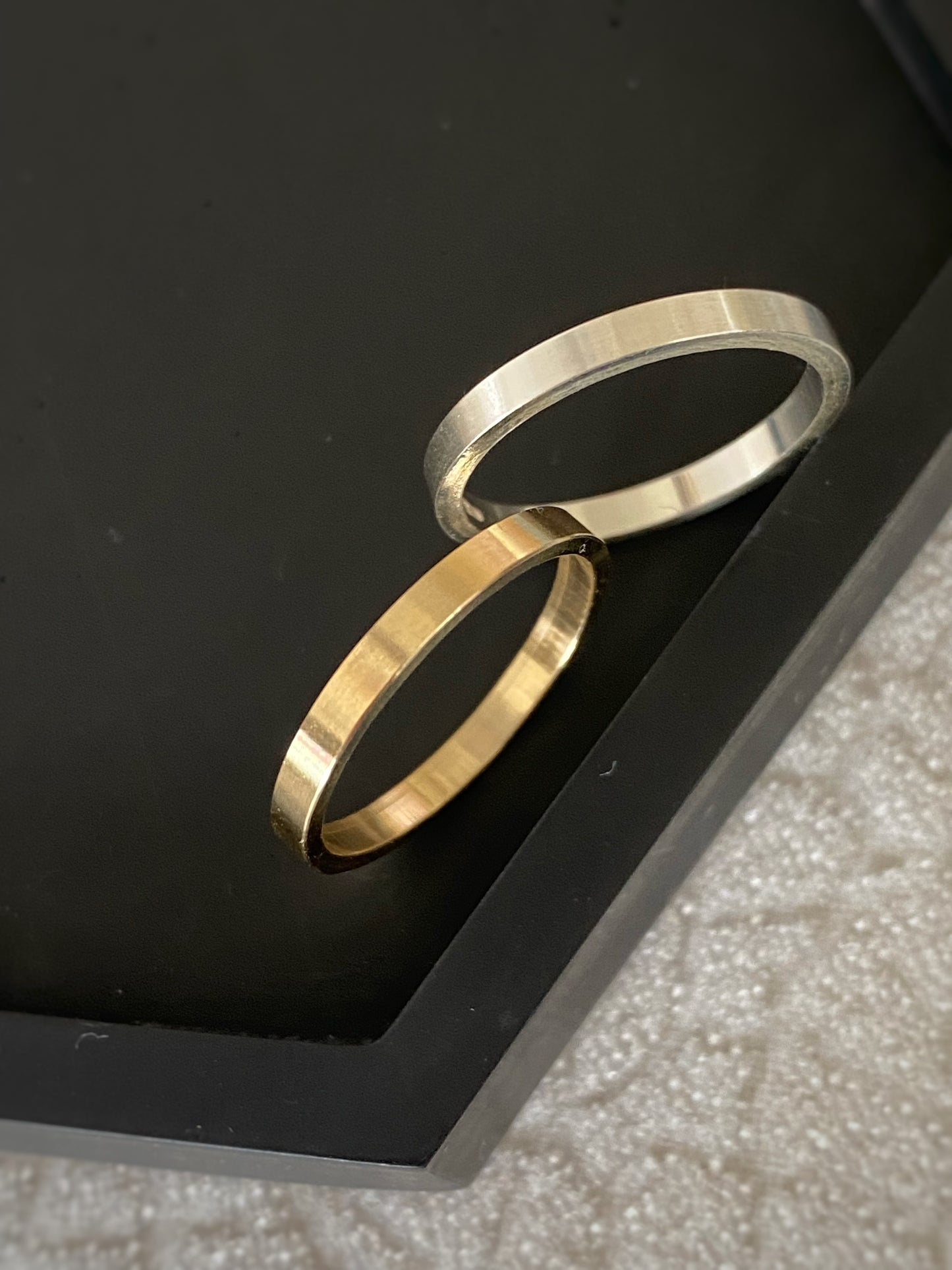 hammered gold rings