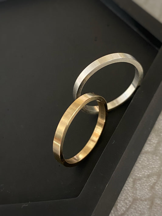 hammered gold rings 
