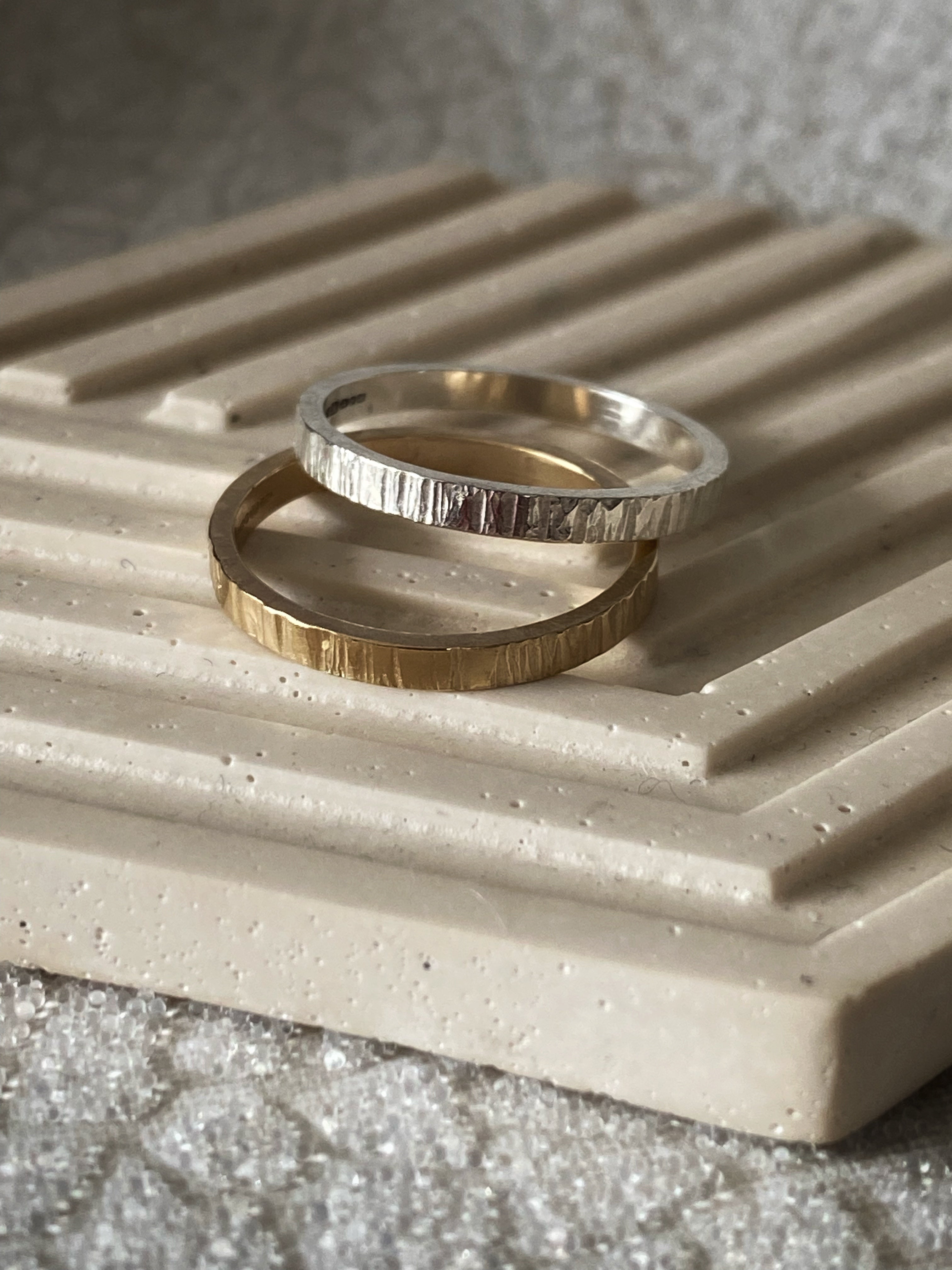 hammered gold rings