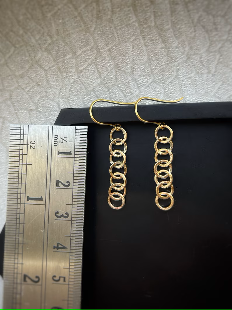 Simple 7 hoop solid 9ct yellow gold bark texture dangly earrings- 6mm