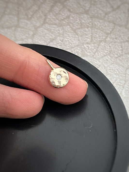 Handmade Gold Jewellery: Why Every Piece Is One of a Kind