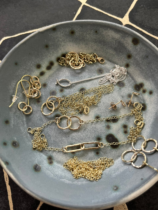 Does recycled handmade solid gold jewellery tarnish?