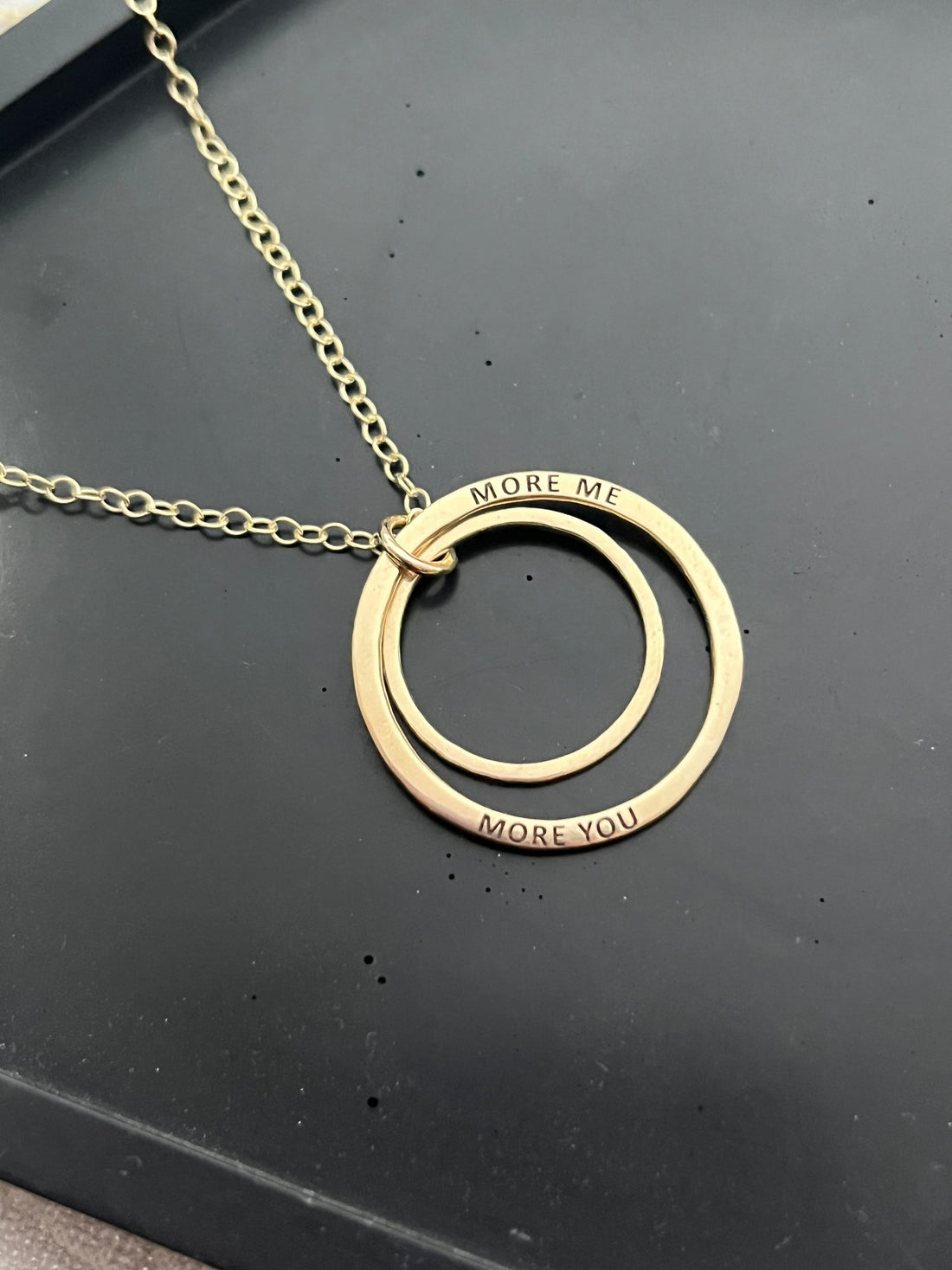 A Thoughtful Start to 2026: Handmade Gold Jewellery Made Just for You