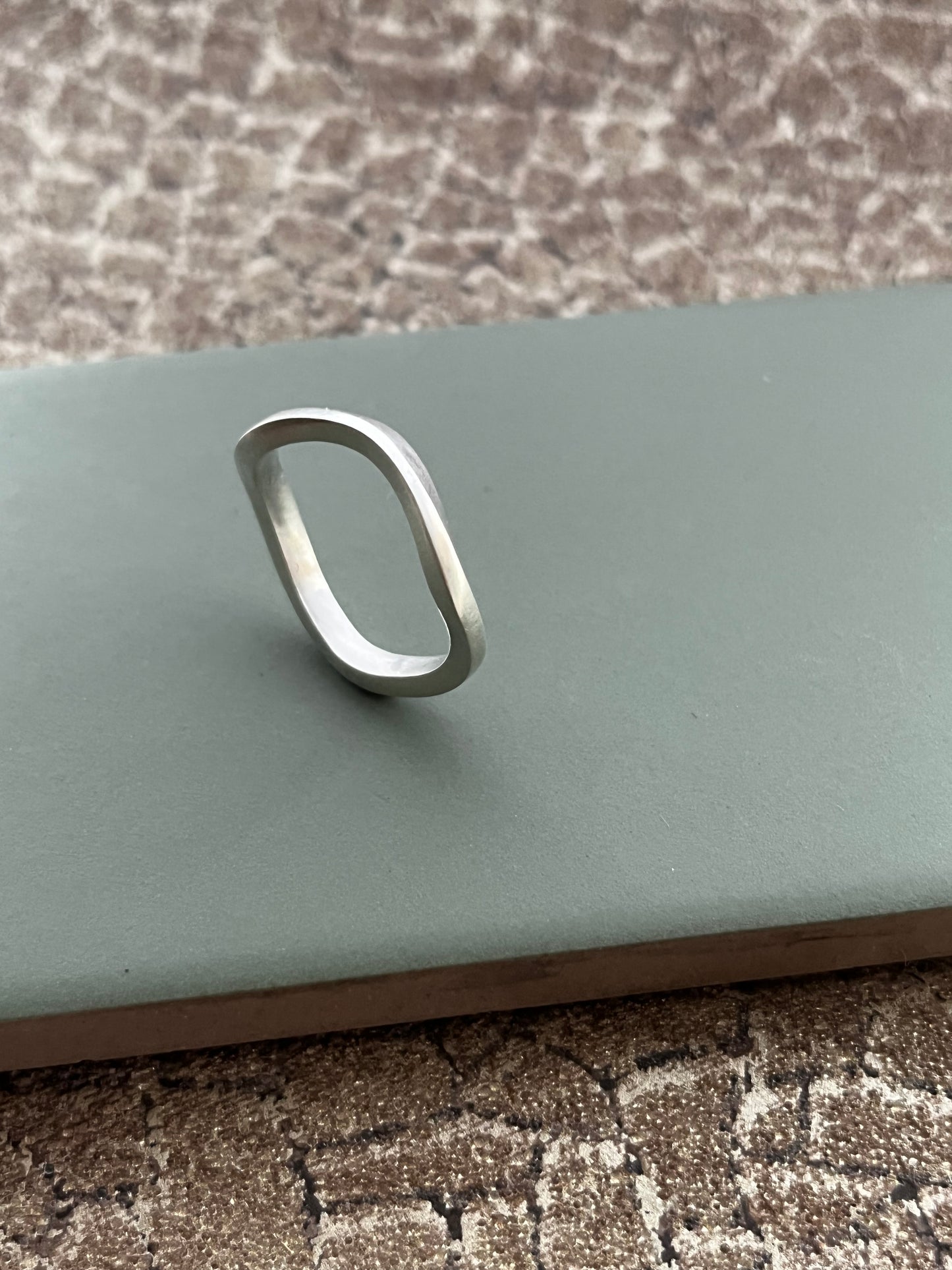 Wave sterling silver ring size Q