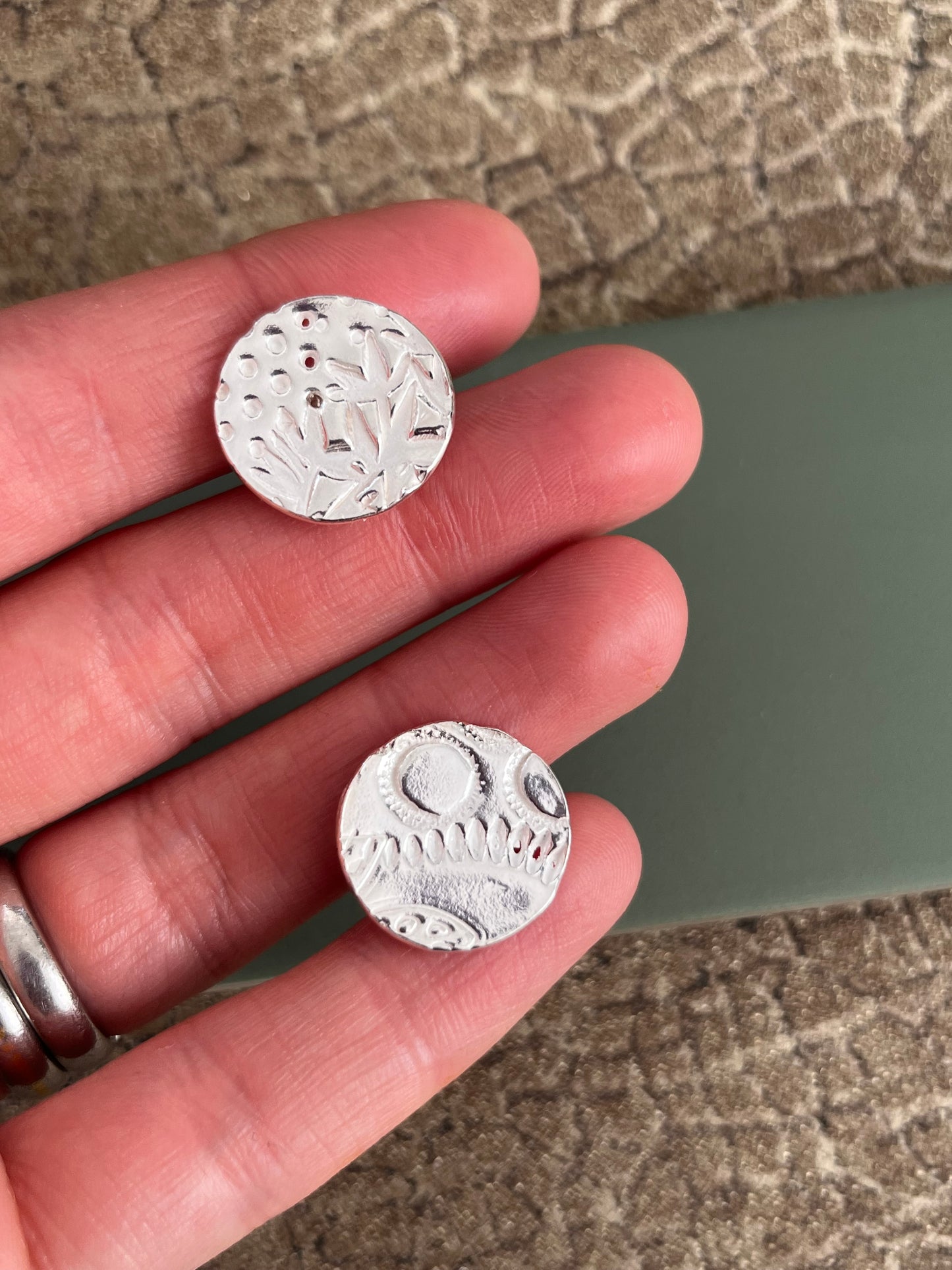Abstract large round sterling silver 18mm stud earrings