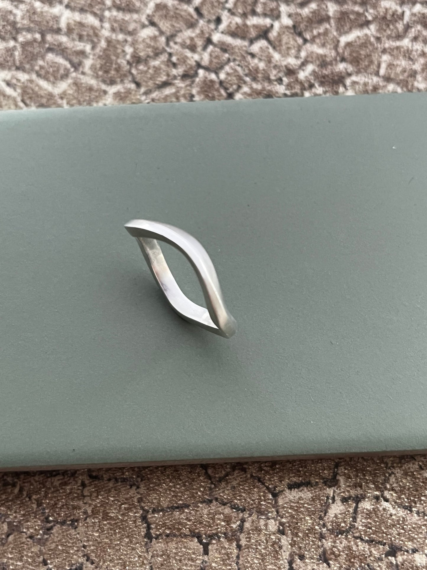 Wave sterling silver ring size Q