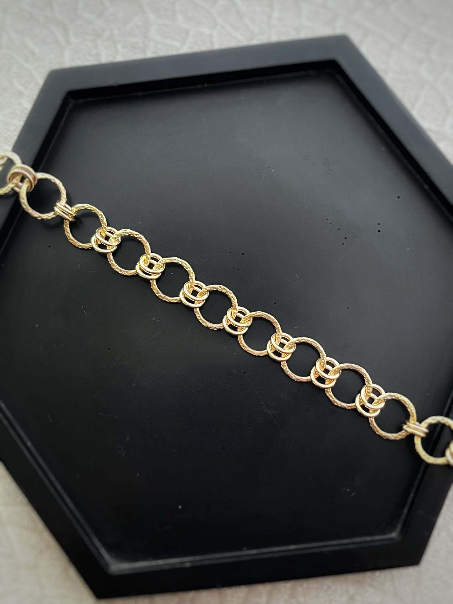 Solid 9ct gold hammered dimple sand coastal beach interlocking double yellow gold hoop bracelet
