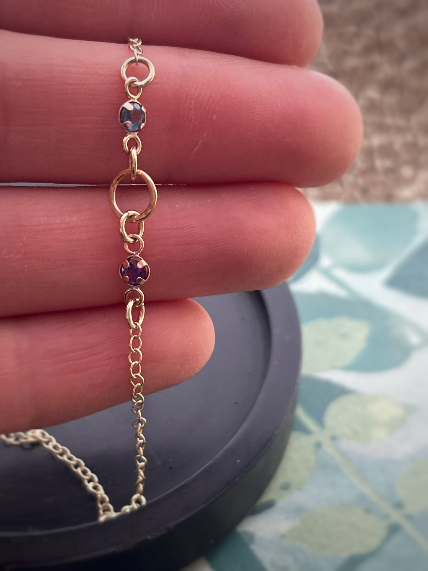 Solid 9ct yellow gold Amethyst & Topaz bracelet 7.5 inches