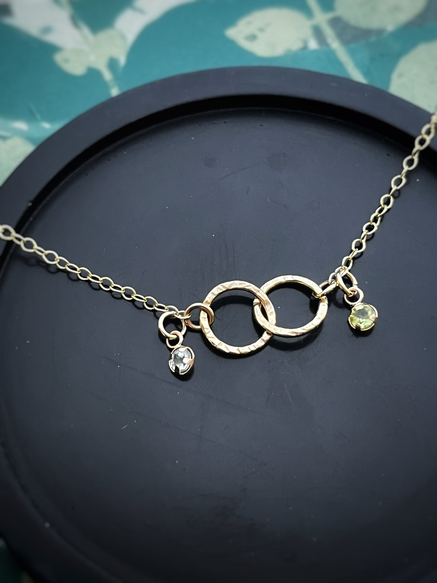 Solid 9ct yellow gold hammered hoop necklace Aquamarine & Peridot 16 inches