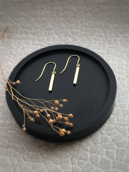 Solid 9ct gold hammered chunky tree bark textured rectangle dangly drop earrings