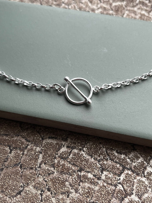 Sterling silver T bar necklace