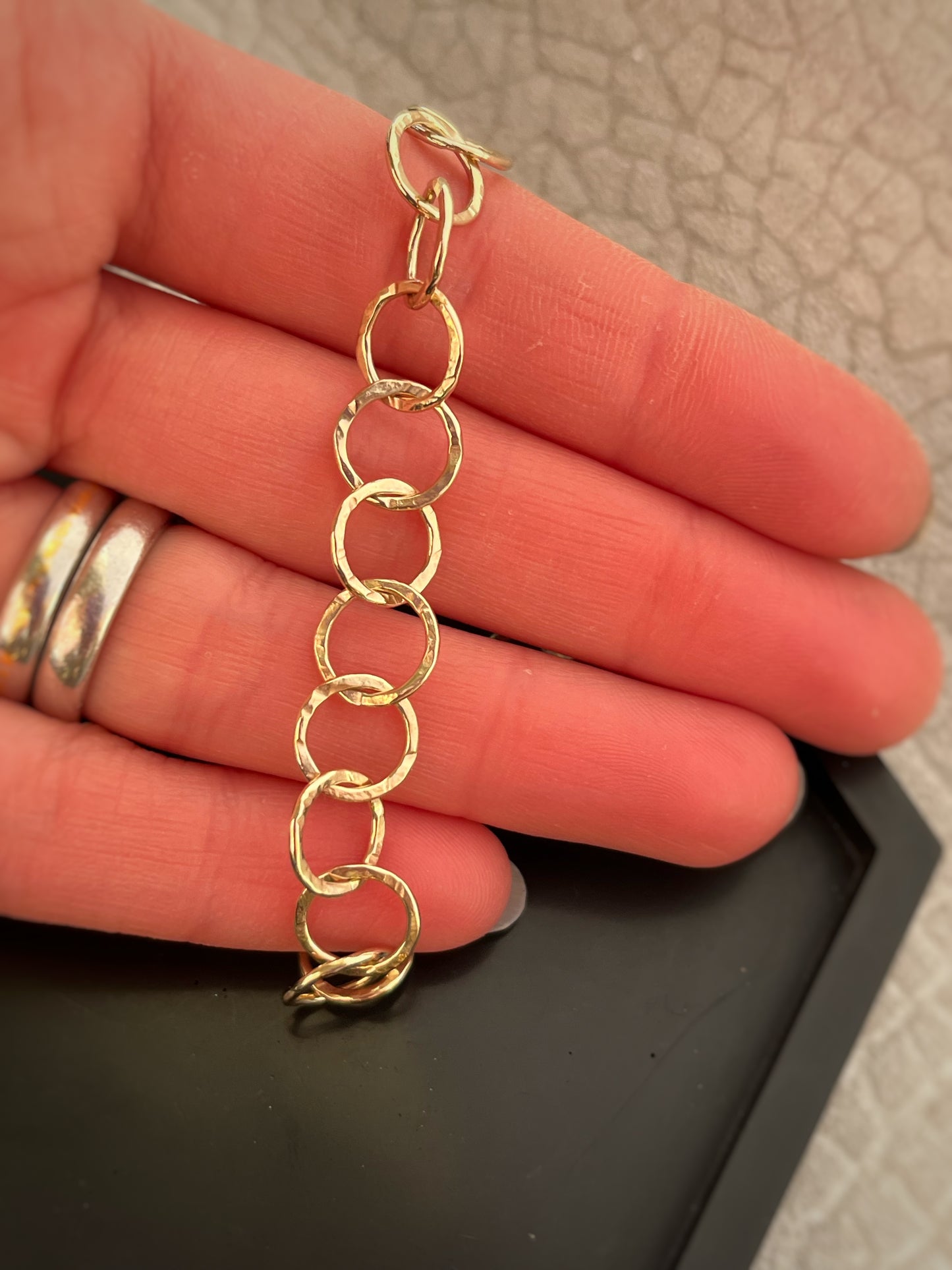 Solid 9ct gold hammered interlocking yellow gold hoop bracelet