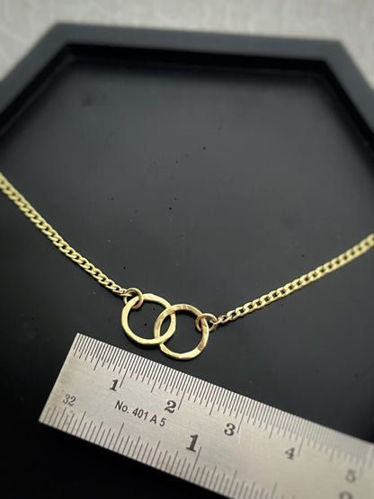 Solid 9ct gold, handmade hammered textured interlocking circle curb chain necklace