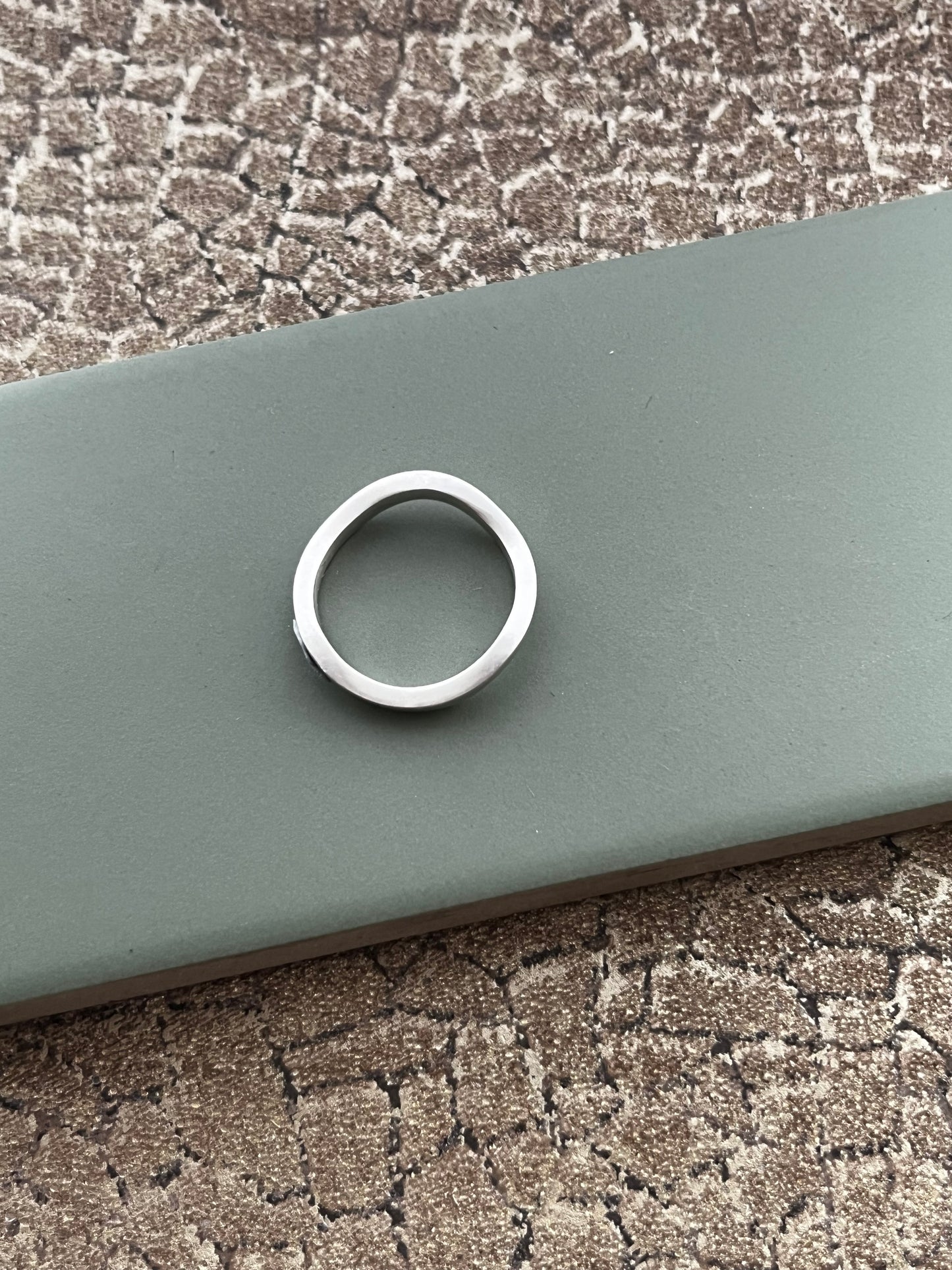 Wave sterling silver ring size Q