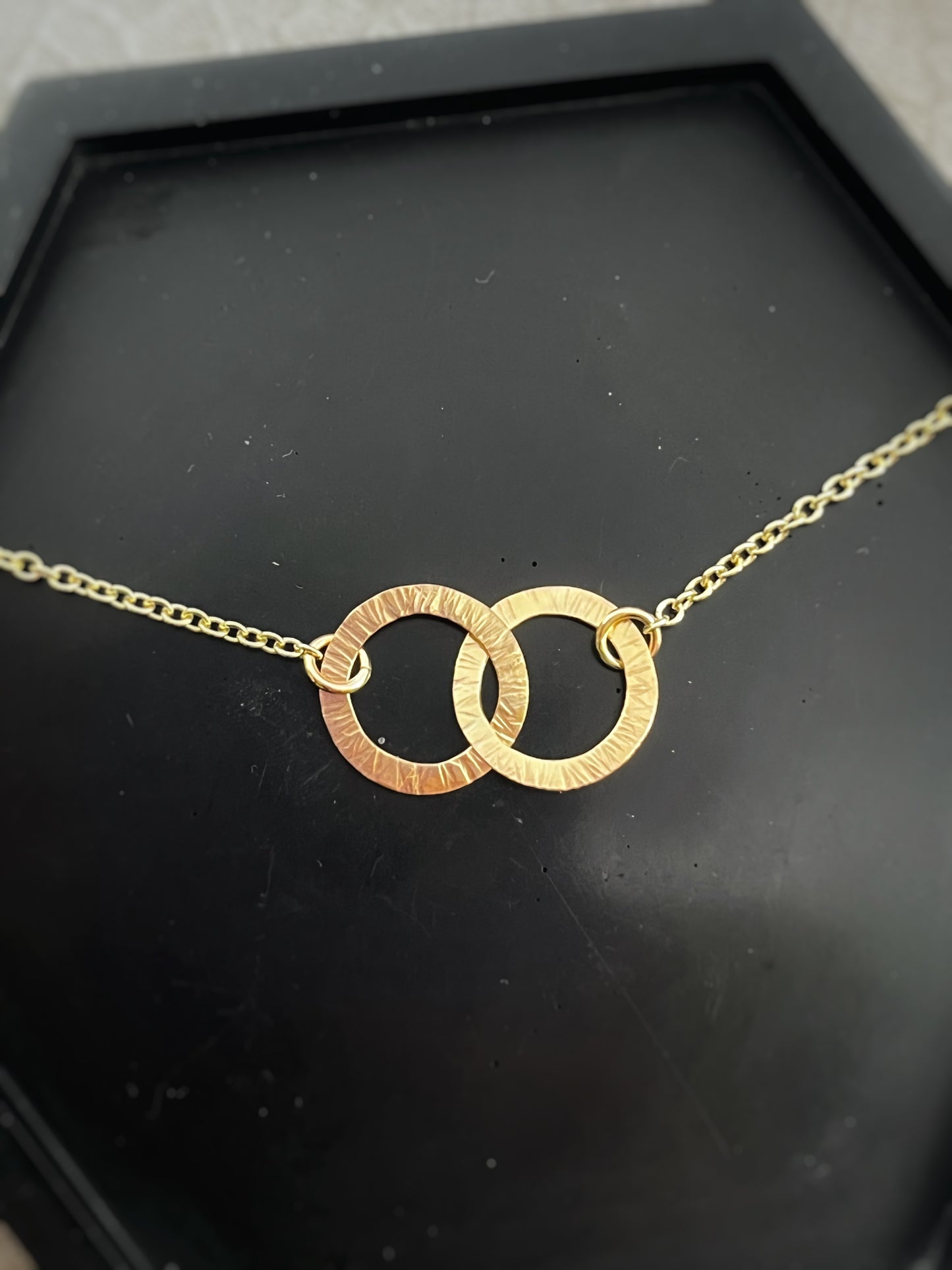 Solid 9ct gold large double interlocking circle hoop chunky chain, a handmade hammered textured necklace
