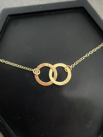 Solid 9ct gold large double interlocking circle hoop chunky chain, a handmade hammered textured necklace