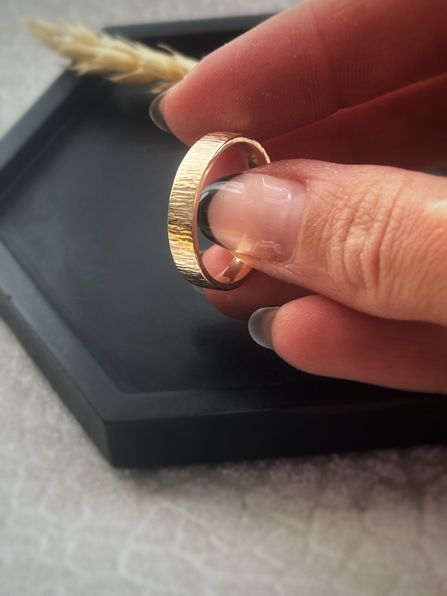 Solid 9ct recycled yellow gold 4mm flat outside, domed inside, hammered tree bark pattern unisex/ men’s band ring