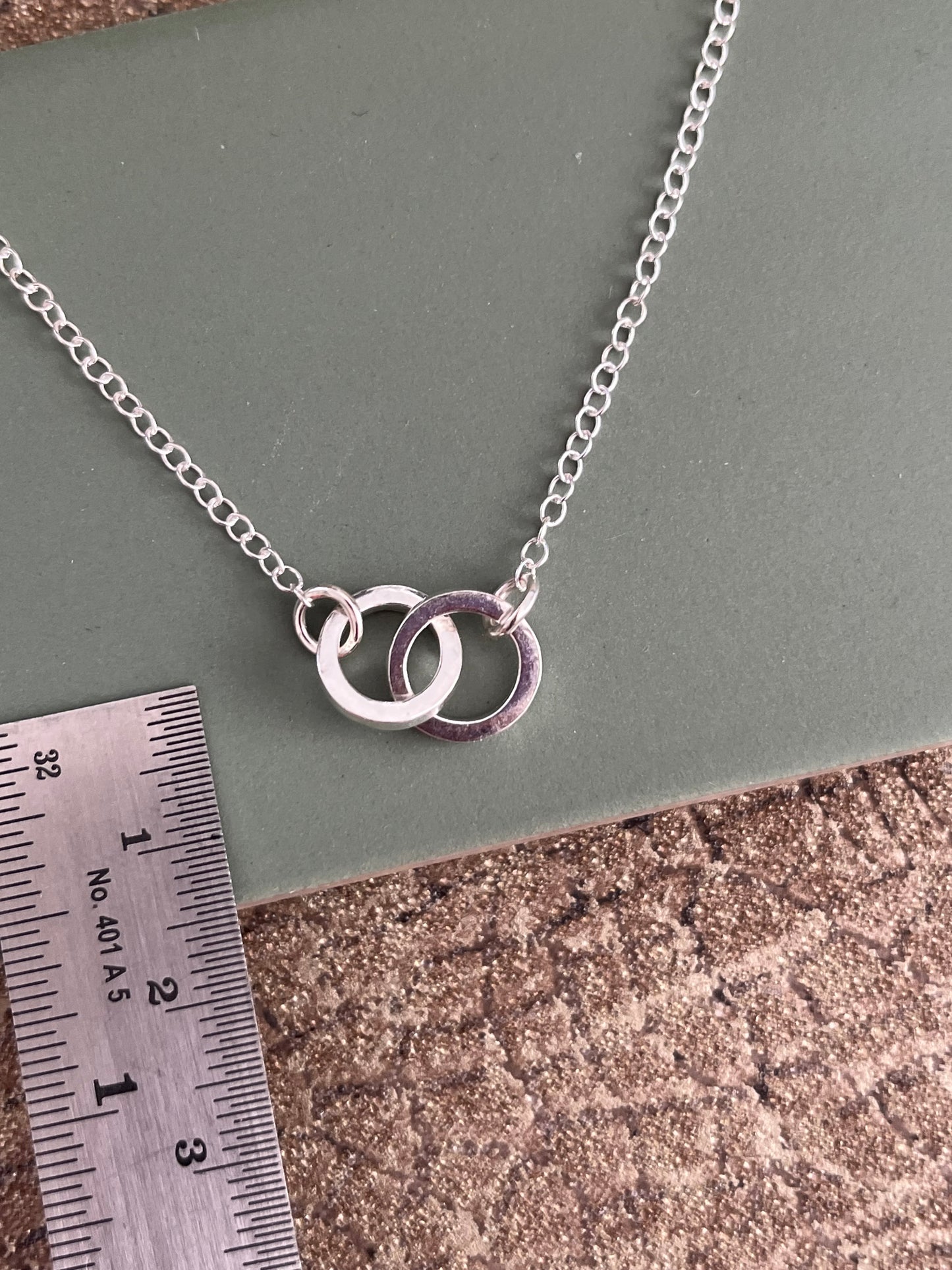 Sterling silver little interlocking hoop necklace