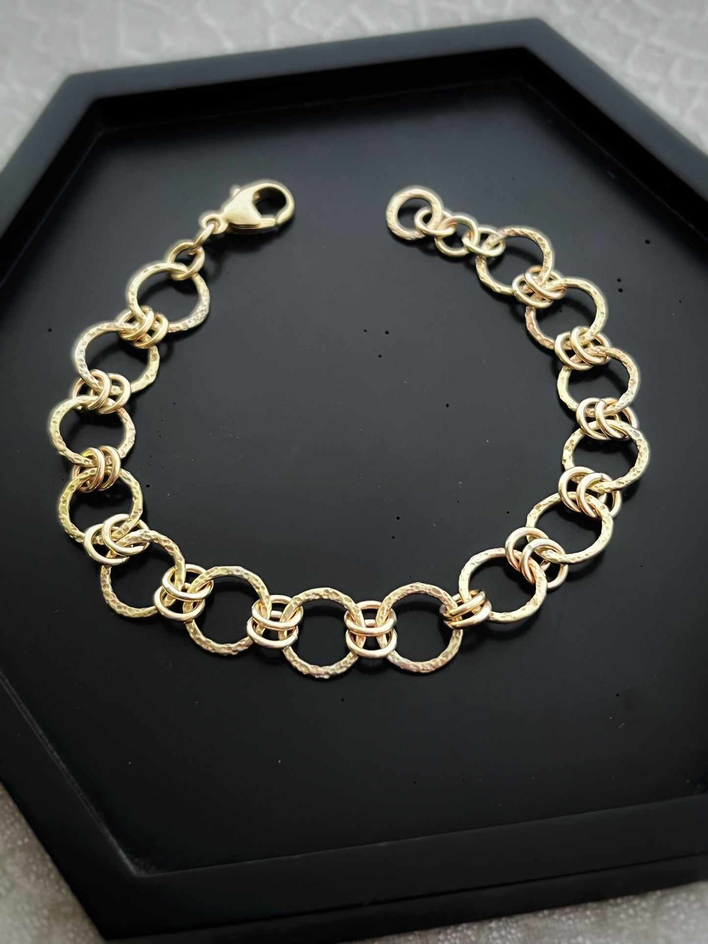 Solid 9ct gold hammered dimple sand coastal beach interlocking double yellow gold hoop bracelet