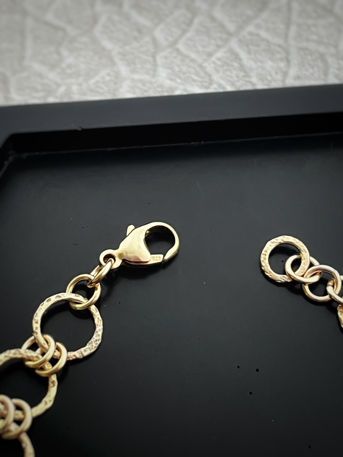 Solid 9ct gold hammered dimple sand coastal beach interlocking double yellow gold hoop bracelet