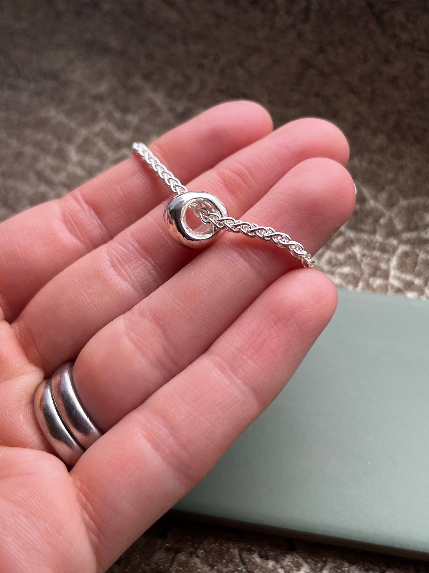 Sterling silver Spiga bracelet & 1 pebble 7.5 inches