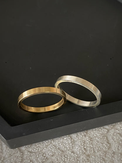 hammered gold rings 