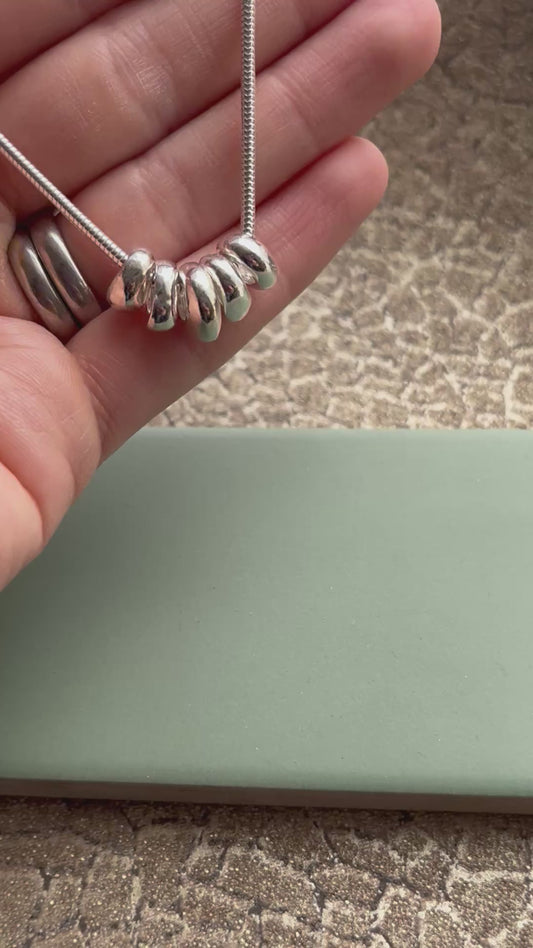 Sterling silver 5 pebble pendant necklace