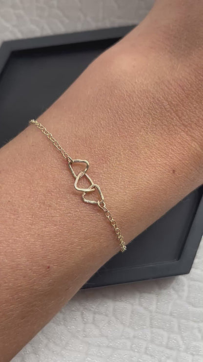 Solid 9ct gold hammered 3 triangle interlocking yellow gold 6mm hoop bracelet