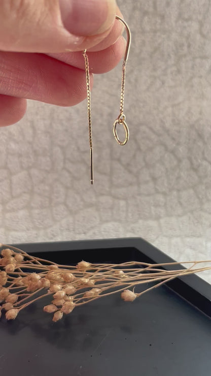 Simple solid 9ct yellow gold bark texture chain thread dangly round hoop earrings- 6mm